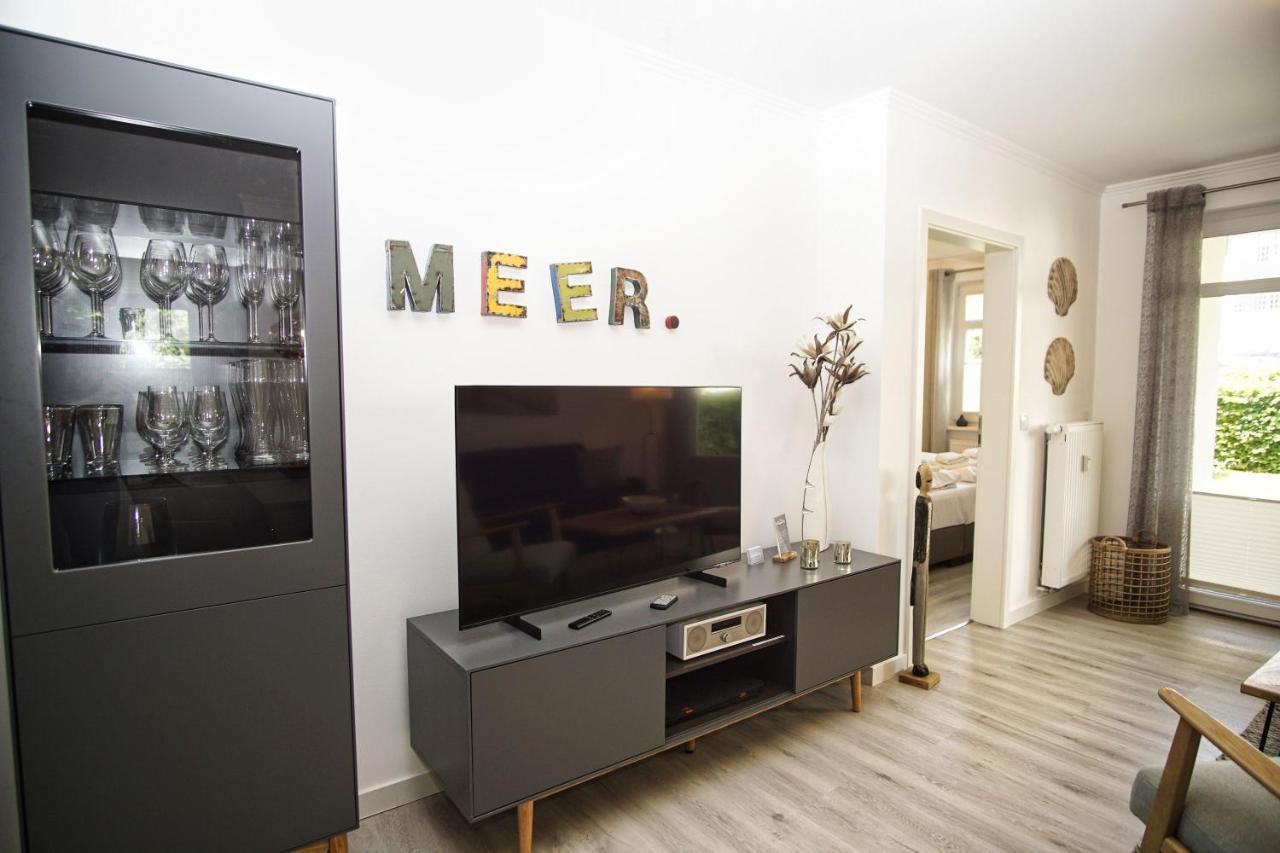 Terrasse, Gratis Nutzung Vom Ahoi Erlebnisbad Und Sauna In Sellin - Meeresblick Fewo 77 Goehren (Ruegen) Exterior foto