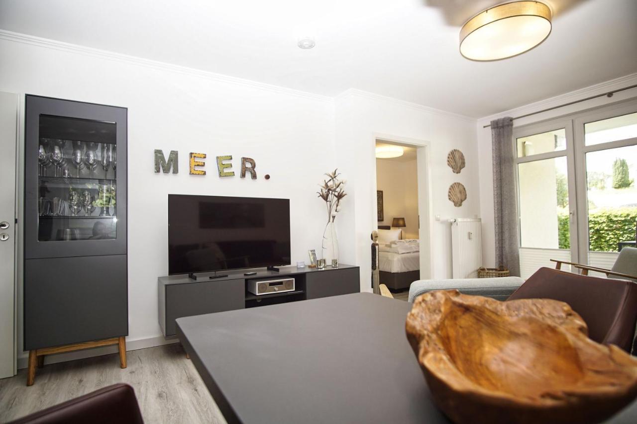 Terrasse, Gratis Nutzung Vom Ahoi Erlebnisbad Und Sauna In Sellin - Meeresblick Fewo 77 Goehren (Ruegen) Exterior foto